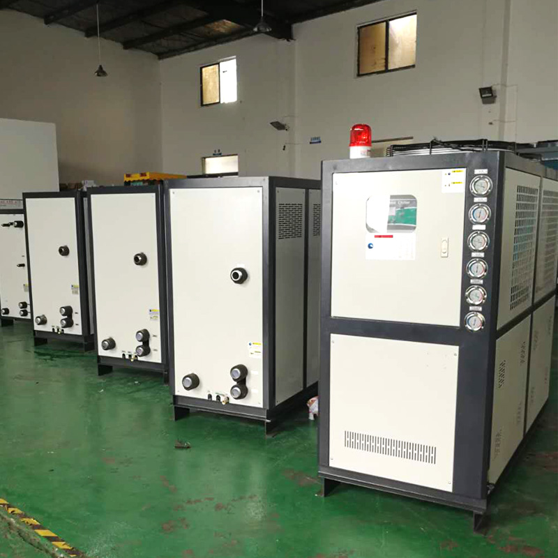 離心式風(fēng)機(jī)冷水機(jī)組的動(dòng)能調(diào)整方法，在啤酒廠發(fā)酵設(shè)備制冷的運(yùn)用