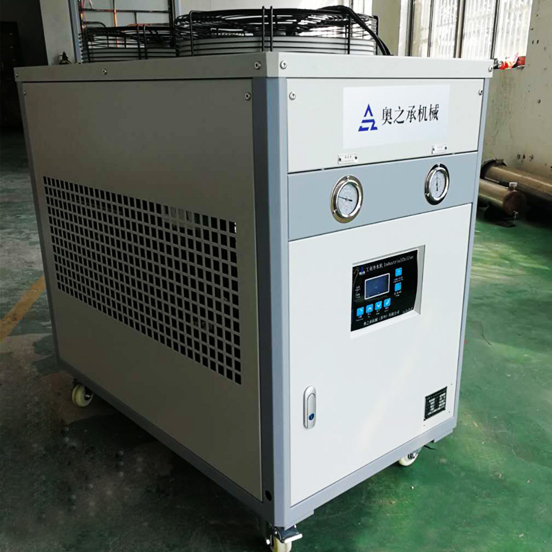 水溶液的結(jié)晶體對冷水機(jī)的危害，冷水機(jī)安裝電子器件驅(qū)動(dòng)器的功效